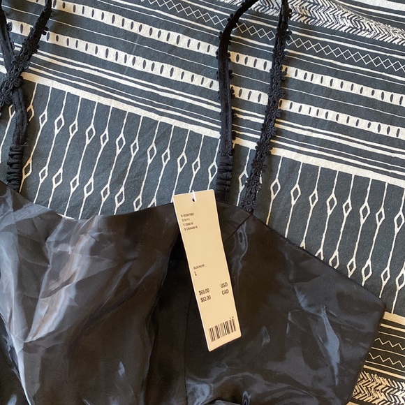 NWT Black Sheer Top - Picture 3 of 5